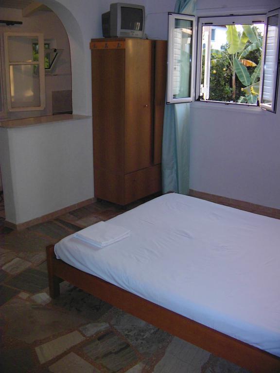 Banana Place Aparthotel Zacharo Cameră foto
